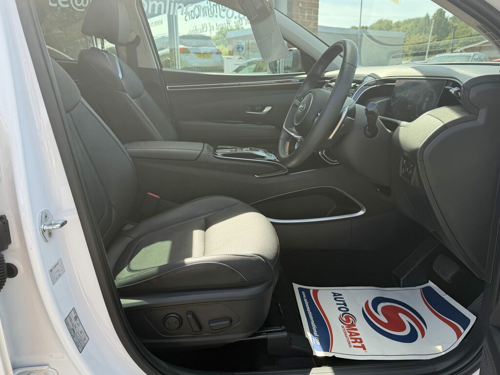 Hyundai Tucson Tucson Ultimate Tgdi Hev White #3