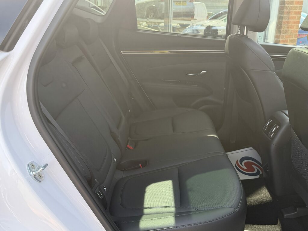 Hyundai Tucson Tucson Ultimate Tgdi Hev White #5