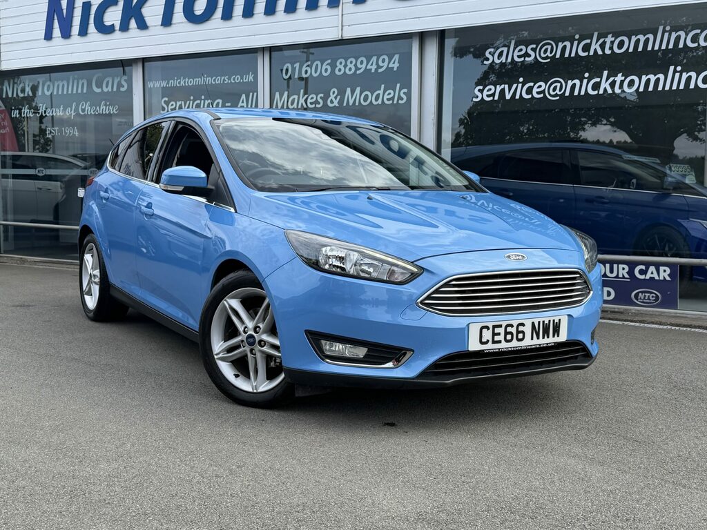 Ford Focus Petrol CE66NWW Blue