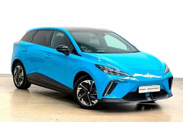 MG MG4 64Kwh Trophy Long Range Hatchback Aut Blue