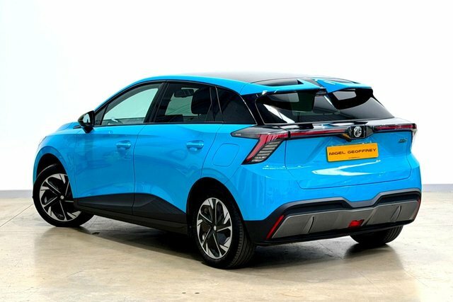 MG MG4 64Kwh Trophy Long Range Hatchback Aut Blue #2