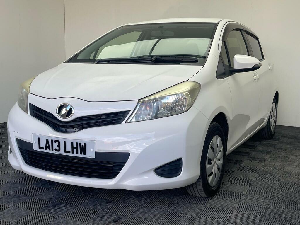 Toyota Yaris 1.33 Dual Vvt-i Tr Multidrive S Euro 5 White #3