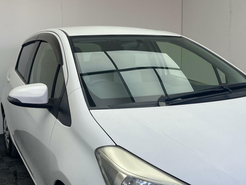 Toyota Yaris T2 Silver #21
