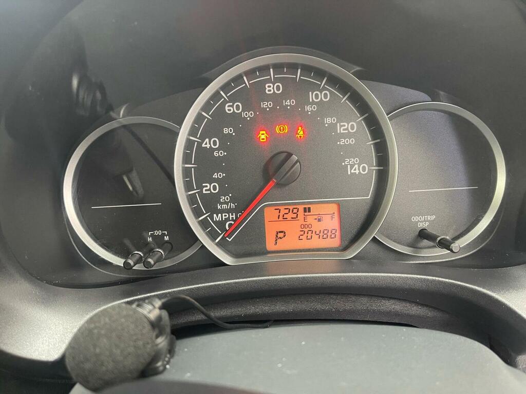 Toyota Yaris T2 Silver #19