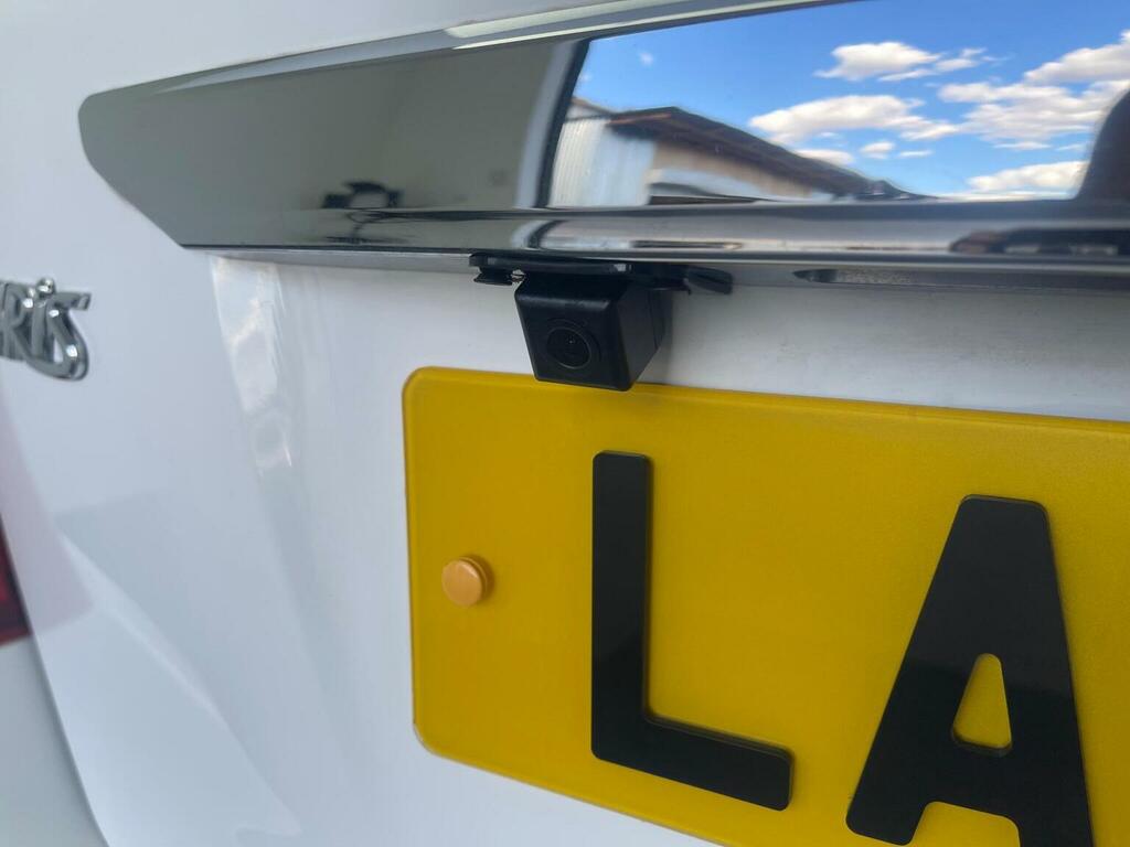 Toyota Yaris T2 Silver #26