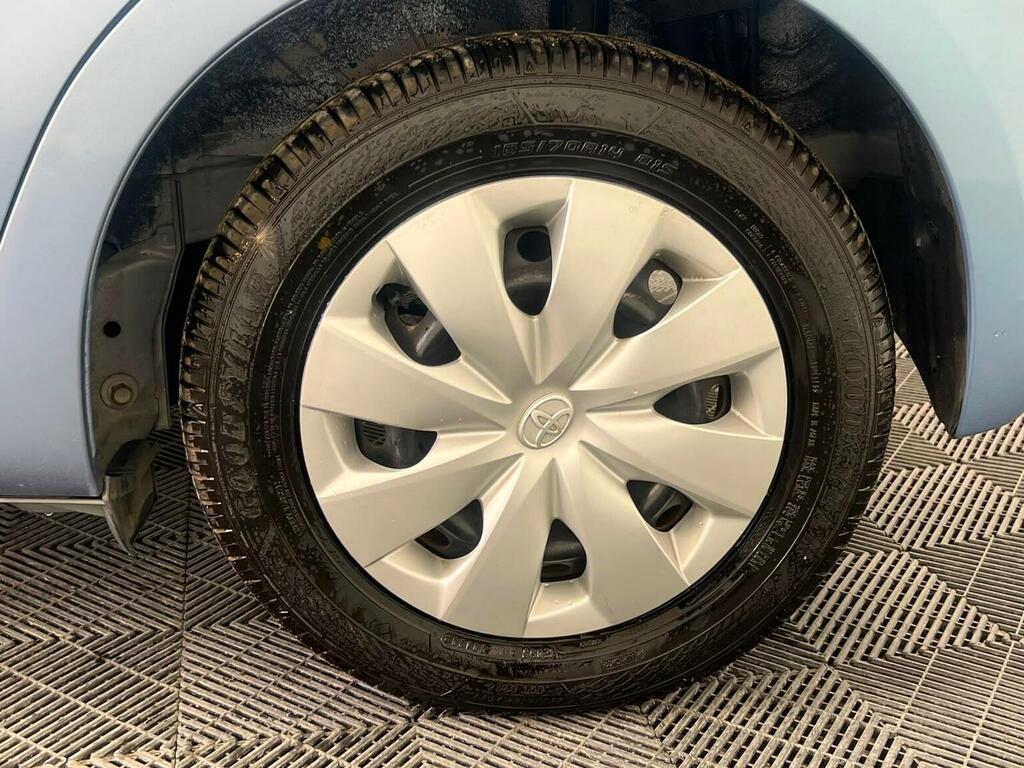 Toyota Yaris Dual Vvt-i Sr U4012 Ulez Grey #16