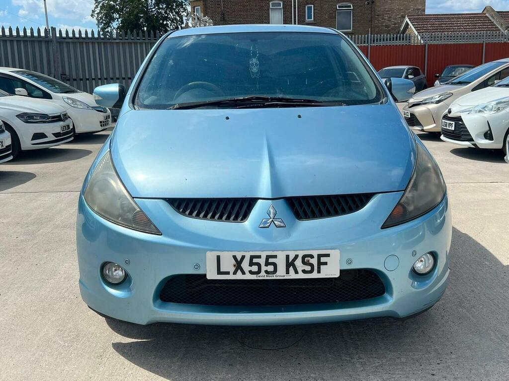 Mitsubishi Grandis 2.4 Mirage  #2