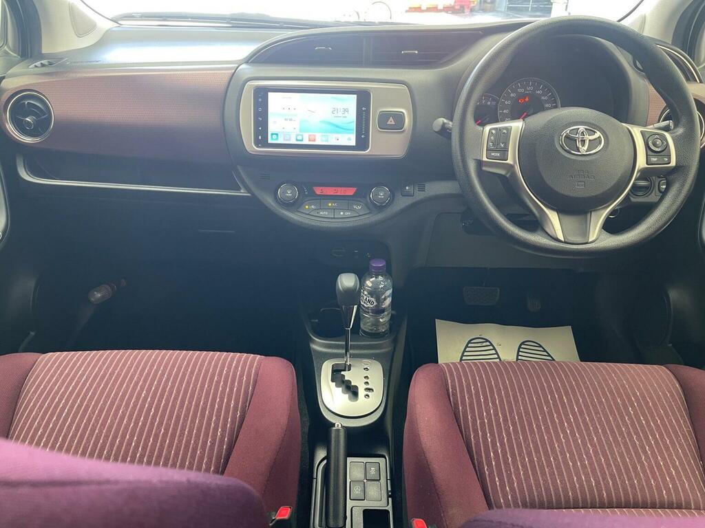 Toyota Yaris 1.33 Vvt-i Icon  #11