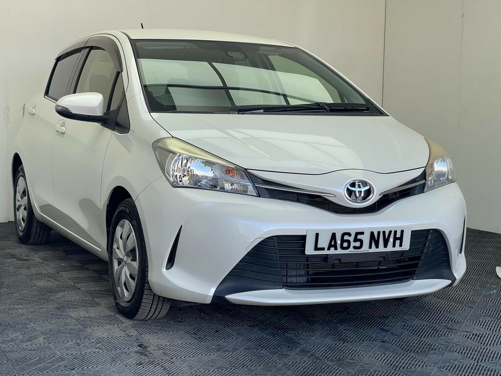 Toyota Yaris 1.33 Vvt-i Icon  #1