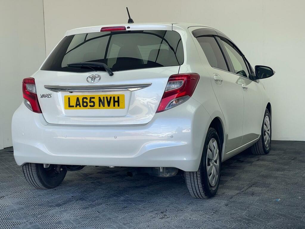 Toyota Yaris 1.33 Vvt-i Icon  #6