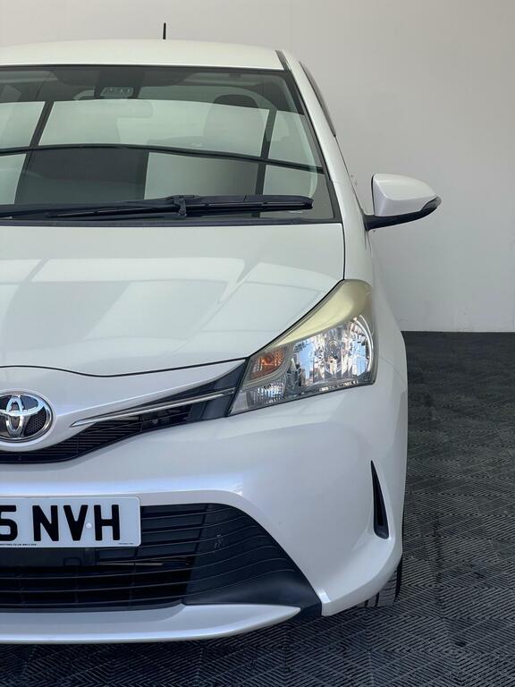 Toyota Yaris 1.33 Vvt-i Icon  #8
