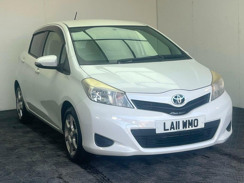 Toyota Yaris 1.33 Dual Vvt-i Tr Multidrive S Euro 5 White #5