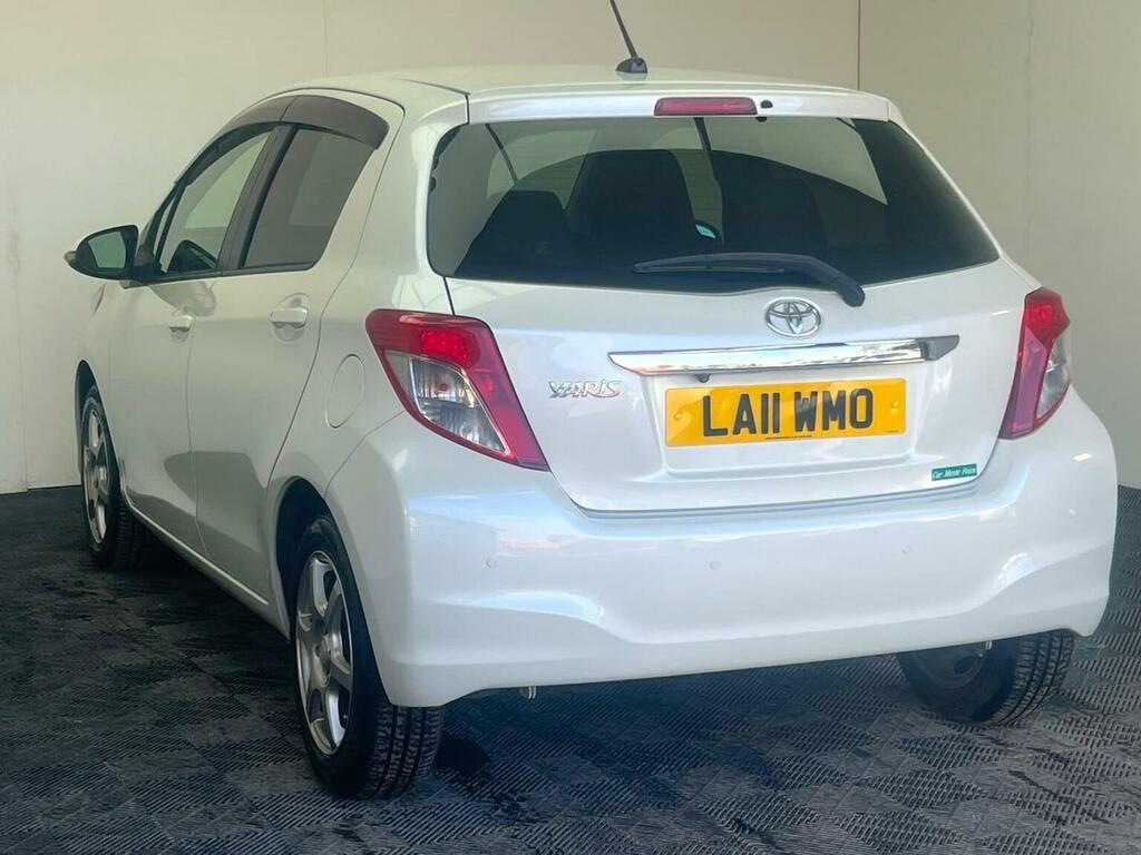 Toyota Yaris 1.33 Dual Vvt-i Tr Multidrive S Euro 5 White #4