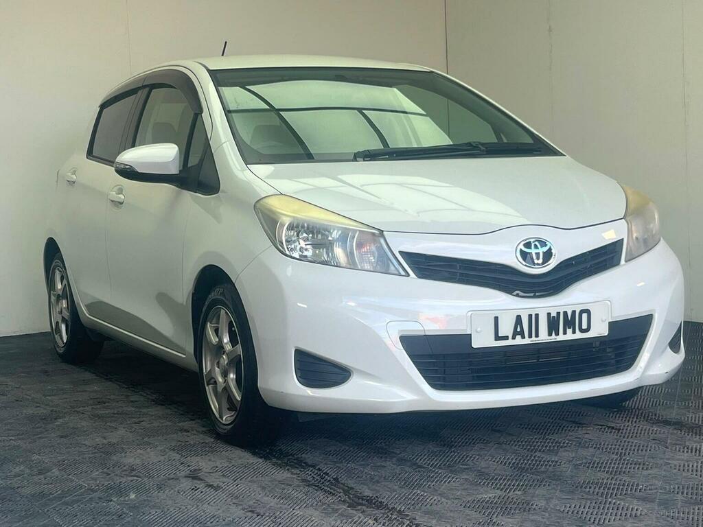 Toyota Yaris 1.33 Dual Vvt-i Tr Multidrive S Euro 5 White