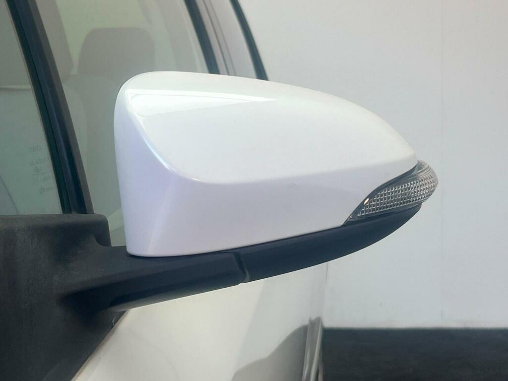 Toyota Yaris 1.3 Vvt-i Sr 98 Bhp Blue #33