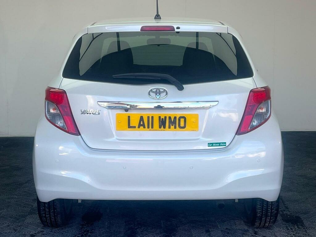 Toyota Yaris 1.3 Vvt-i Sr 98 Bhp Blue #12