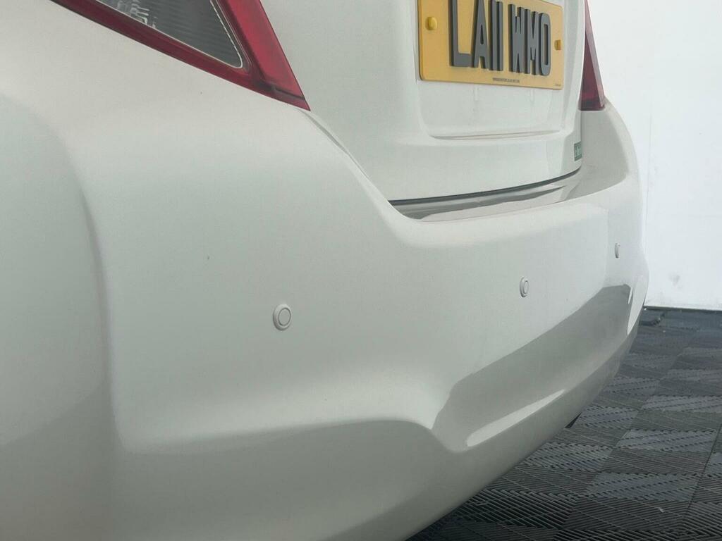 Toyota Yaris 1.3 Vvt-i Sr 98 Bhp Blue #41