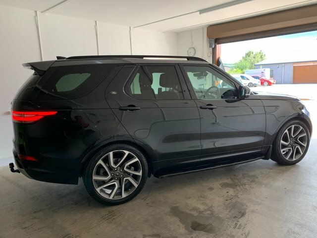 Land Rover Discovery 3 .0 Td V6 Hse Black #6