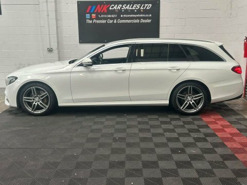 Mercedes-Benz E Class 2.0 E220d Amg WF17VUK White #4