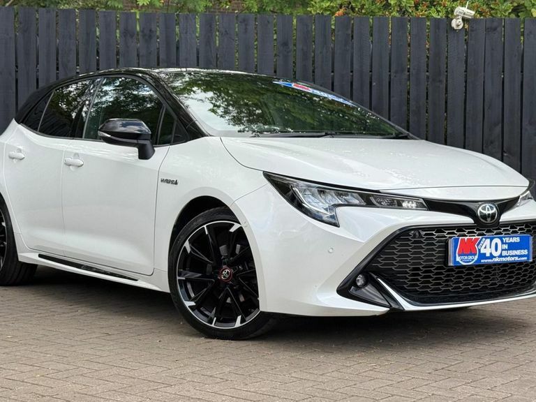Toyota Corolla 1.8 Hybrid Gr Sport Cvt White #2