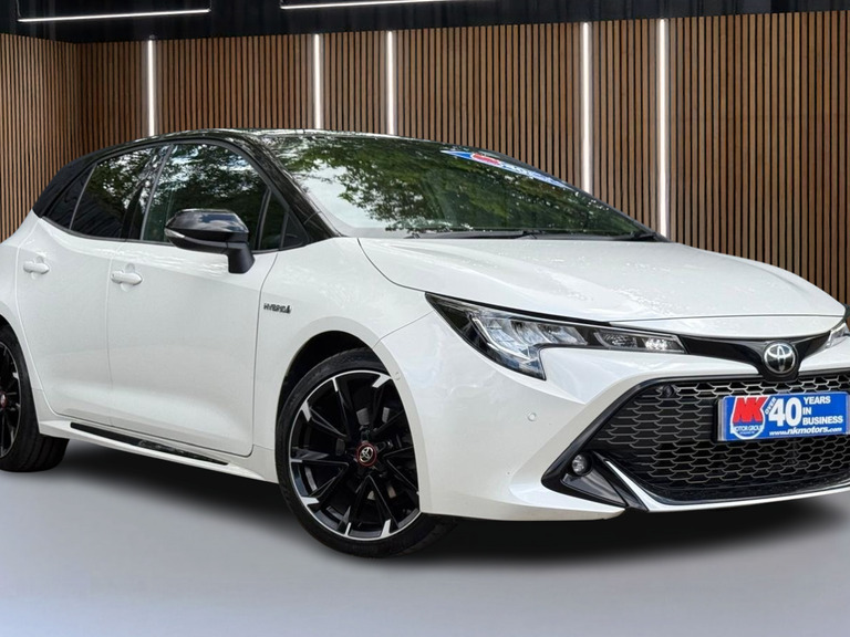 Toyota Corolla 1.8 Hybrid Gr Sport Cvt White