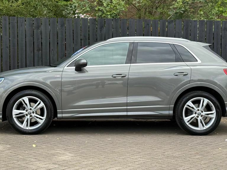 Audi Q3 35 Tfsi S Line Grey #5