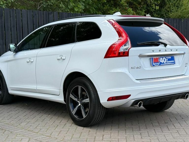 Volvo XC60 D4 190 R Design Nav Awd Geartronic White #6