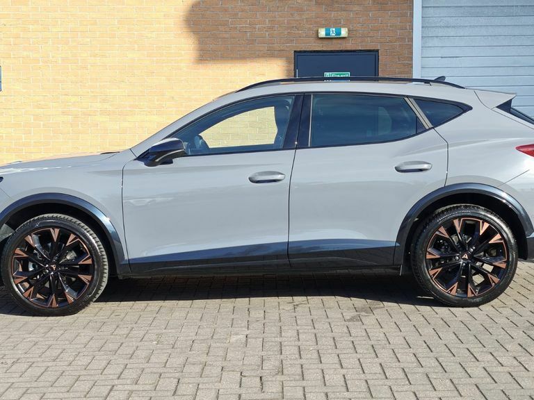 Cupra Formentor 1.5 Etsi 150 V3 Dsg Grey #5