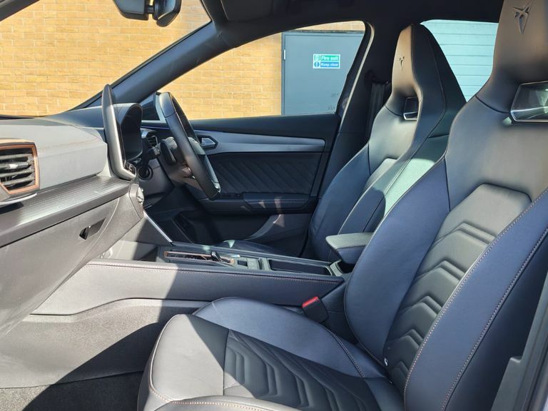 Cupra Formentor 1.5 Etsi V3 Suv Hybrid Dsg Euro 6 Ss Black #26