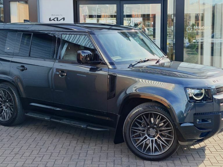 Land Rover Defender 110 5.0 P525 V8 110 Grey #4