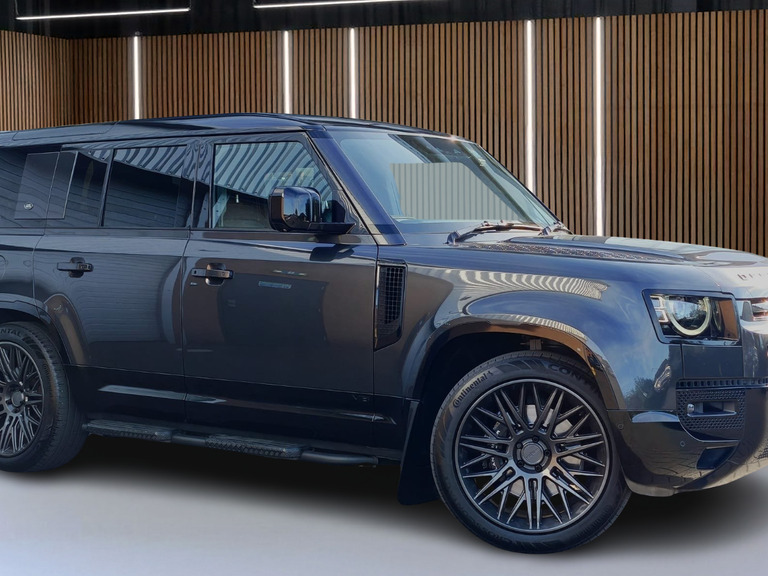 Land Rover Defender 110 5.0 P525 V8 110 Grey