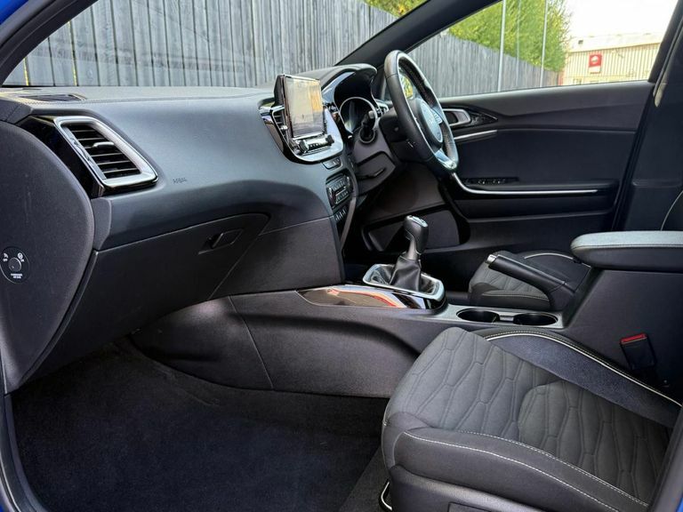 Kia Ceed 1.5 T Gdi 3 Sportswagon Dct #26