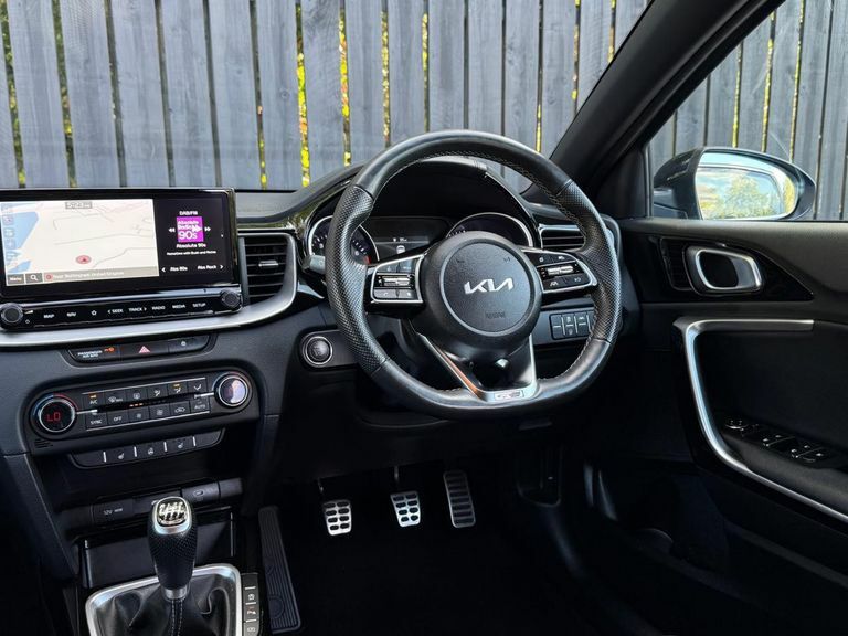 Kia Ceed 1.5 T Gdi 3 Sportswagon Dct #16