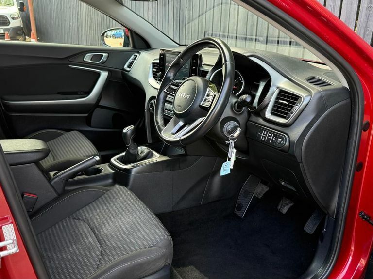 Kia Xceed 1.5 T-gdi 2 Suv Euro 6 Ss 15 Red #22