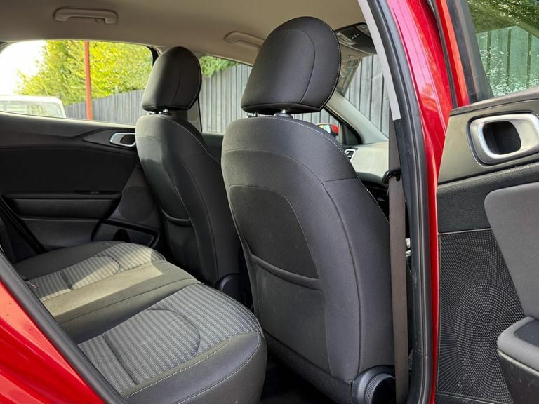 Kia Xceed 1.5 T-gdi 2 Suv Euro 6 Ss 15 Red #26