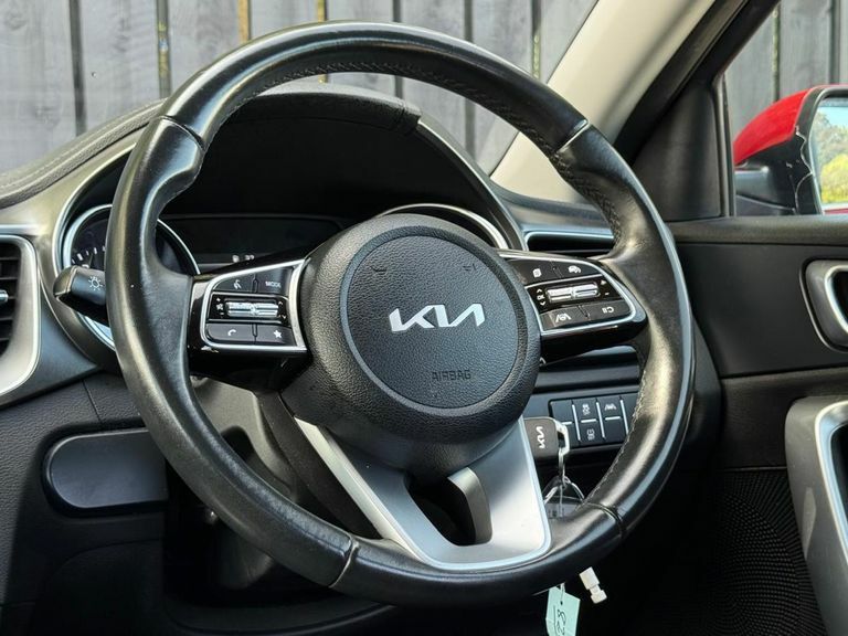 Kia Xceed 1.5 T-gdi 2 Suv Euro 6 Ss 15 Red #15