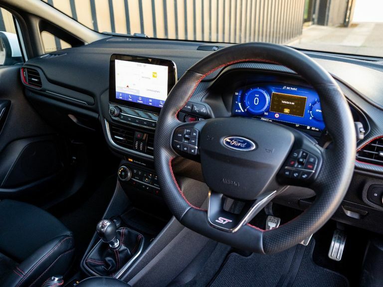 Ford Fiesta 1.0 Ecoboost Hybrid Mhev 125 Vignale Edition Black #14