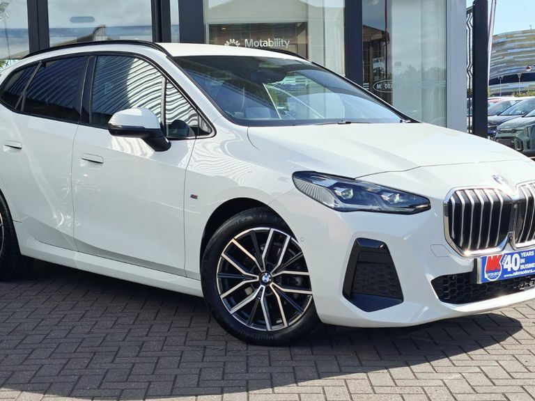BMW 2 Series 220I Mht M Sport Dct White #2