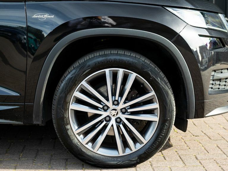 Skoda Kodiaq 1.5 Tsi Se Dsg 2020 Black #15