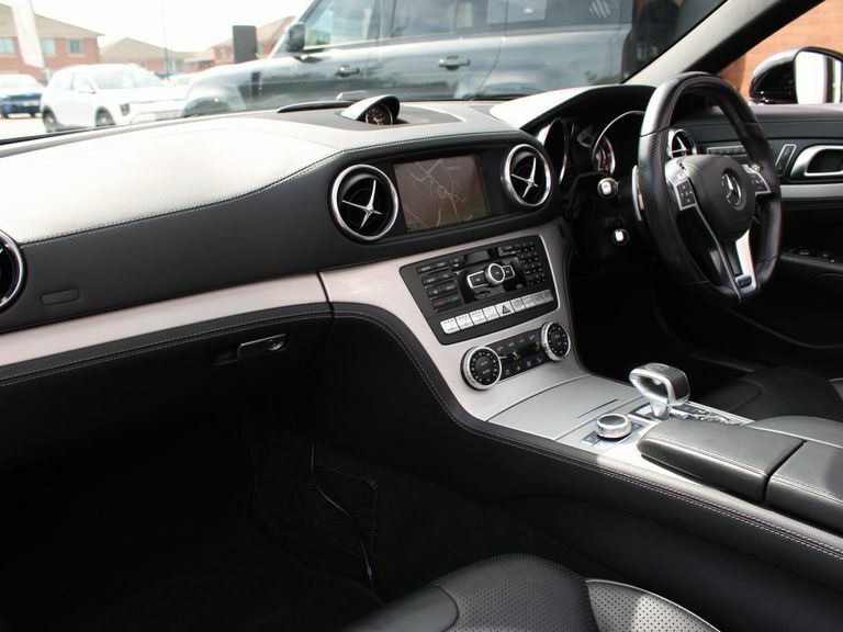 Mercedes-Benz SL Class 5.5 Sl63 V8 Amg Spds Mct Euro 5 Ss Black #23