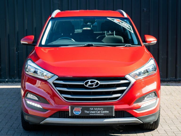 Hyundai Tucson 1.7 Crdi Blue Drive Se 2Wd Red #4