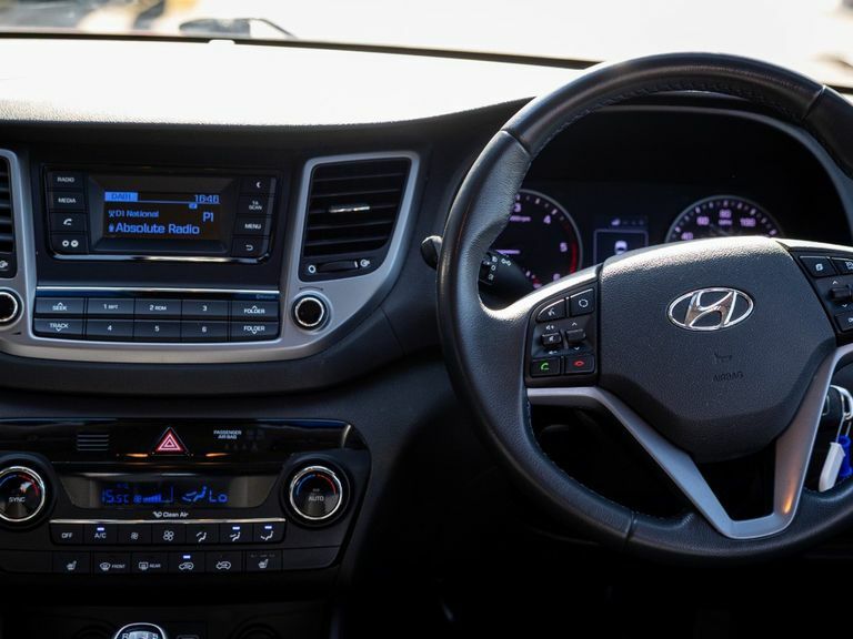Hyundai Tucson 1.7 Crdi Blue Drive Se Nav Euro 6 Ss  #19