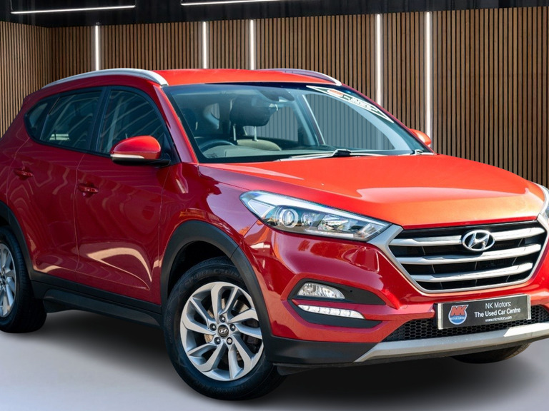 Hyundai Tucson 1.7 Crdi Blue Drive Se 2Wd Red