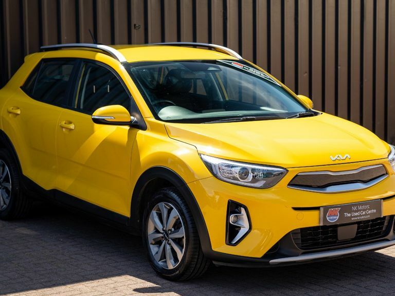 Kia Stonic 1.0 T Gdi Mhev Gt Line Suv Hybrid Dct Red #3