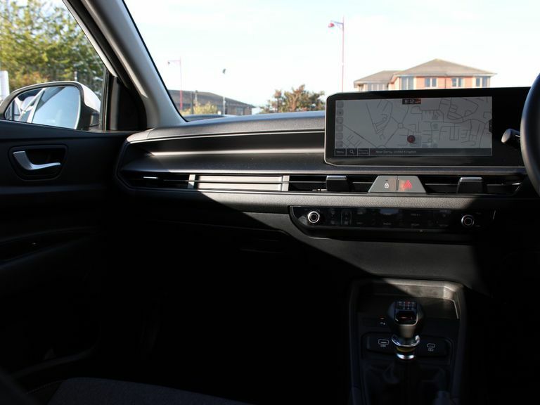 Kia Stonic 1.0 T-gdi Mhev Gt-line S Suv Hybrid Dct Grey #16