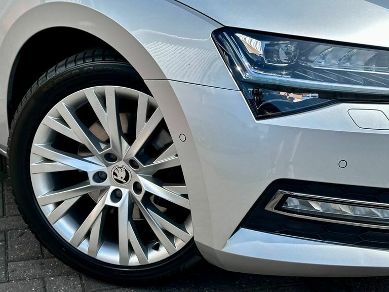 Skoda Superb 2.0 Tsi 190 Se L Dsg Silver #4