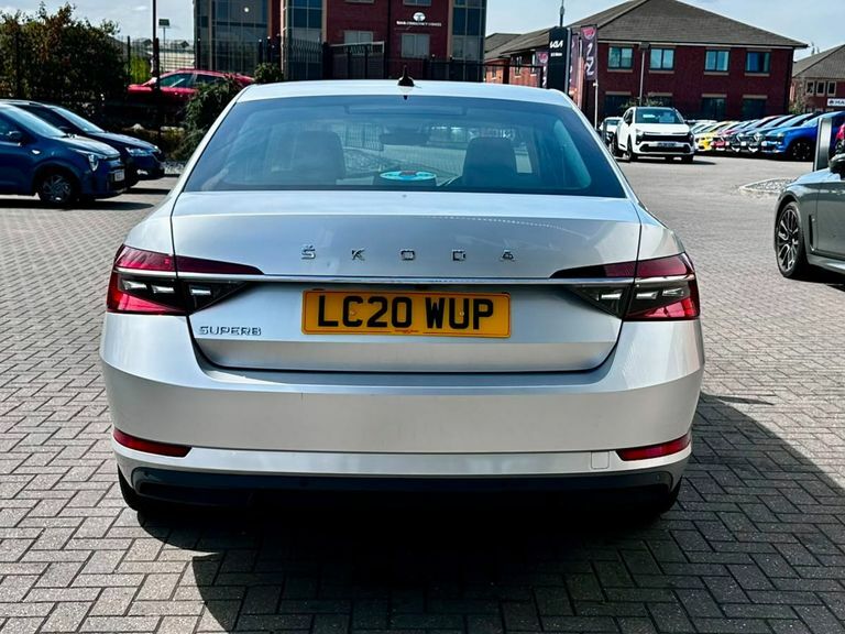 Skoda Superb 1.4 Tsi Iv 13Kwh Laurin Klement Dsg Euro 6 Ss White #10
