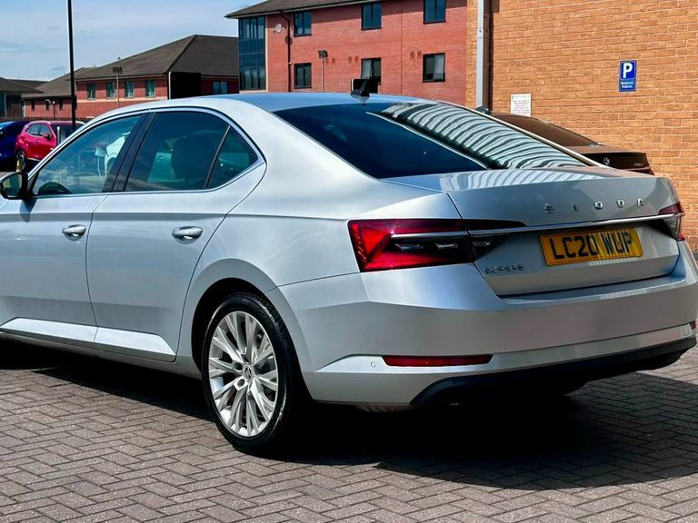 Skoda Superb 1.4 Tsi Iv 13Kwh Laurin Klement Dsg Euro 6 Ss White #9