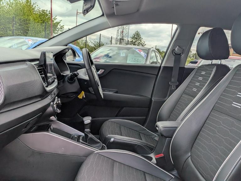 Kia Stonic 1.0 T-gdi Mhev Gt-line S Suv Hybrid Man Red #19