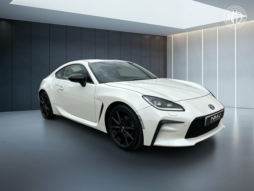 Toyota GR86 2023 2.4 Boxer D-4s Euro 6 White